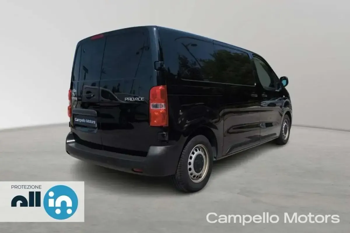 Usata Toyota Proace Comfort 116 CV (85 kW) 2019 Nero Monovolume