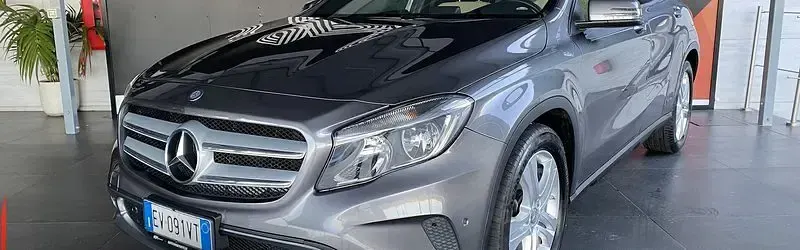 Usata Mercedes GLC220 Advanced Plus 197 CV (144 kW) 2023 Bianco SUV