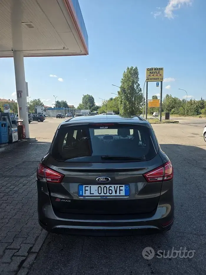 Usata Ford B-MAX Business Edition 87 CV (63 kW) 2018 Blu Monovolume