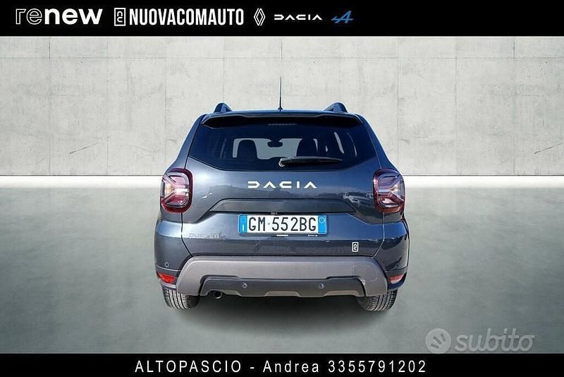 Usata Dacia Duster Journey 116 CV (85 kW) 2023 Grigio scuro SUV