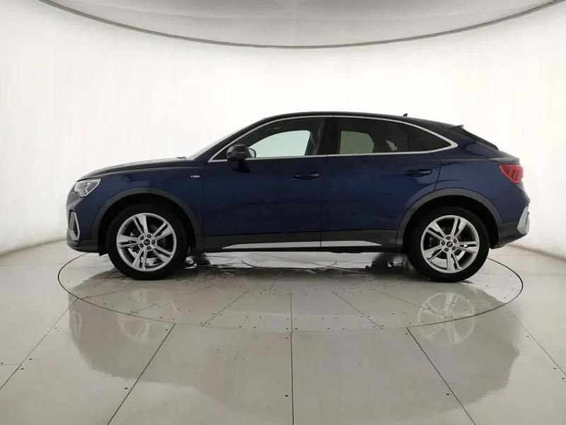 Usata Audi Q3 Sportback S-Line 150 CV (110 kW) 2025 Blu SUV