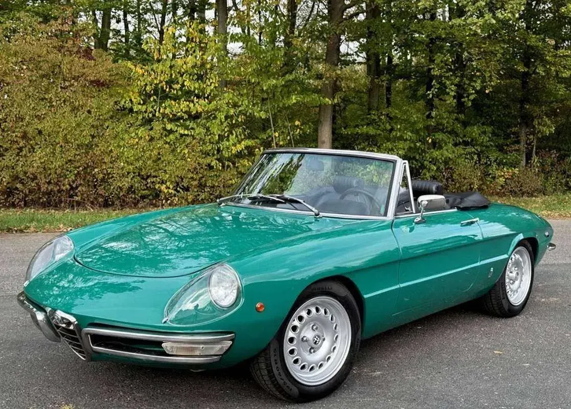 Usata Alfa Romeo Spider Veloce 118 CV (86 kW) 1969 Verde Cabrio