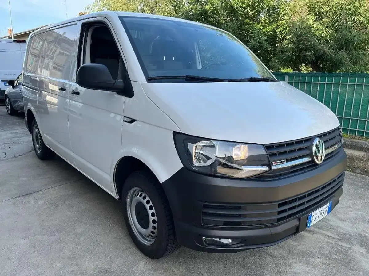 Usata VW T6 Business 150 CV (110 kW) 2018 Bianco Furgone