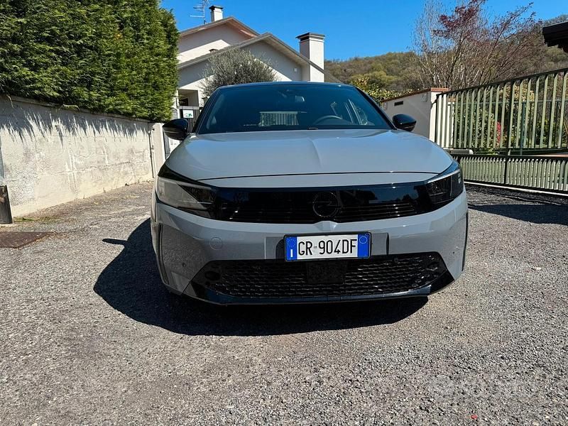 Usata Opel Corsa S 75 CV (55 kW) 2024 Grigio Utilitaria