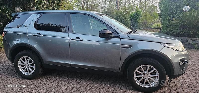 Usata Land Rover Discovery Sport 150 CV (110 kW) 2015 Grigio SUV