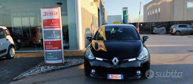 Usata Renault Clio IV 75 CV (55 kW) 2014 Nero Berlina