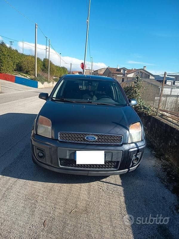 Usata Ford Fusion 2005 Nero Berlina