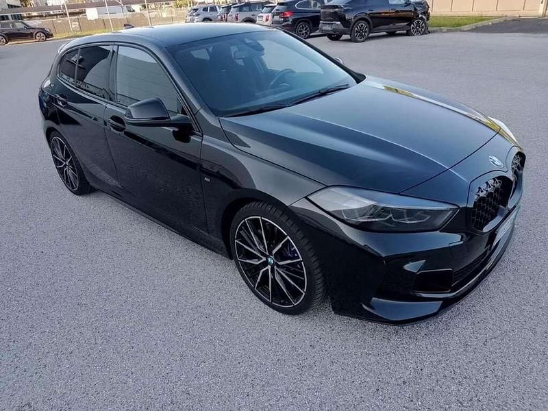 Usata BMW 135 306 CV (225 kW) 2022 Nero Utilitaria