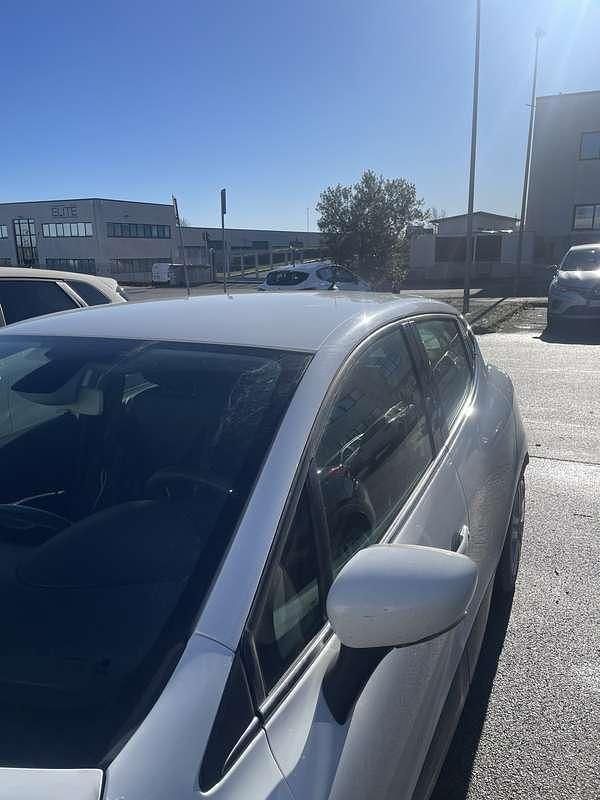 Usata Renault Clio IV Zen 73 CV (53 kW) 2018 Berlina