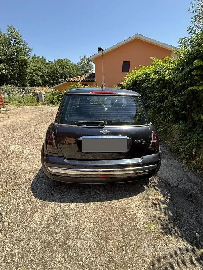 Usata Mini One D 88 CV (64 kW) 2008 Bluazzurro Utilitaria
