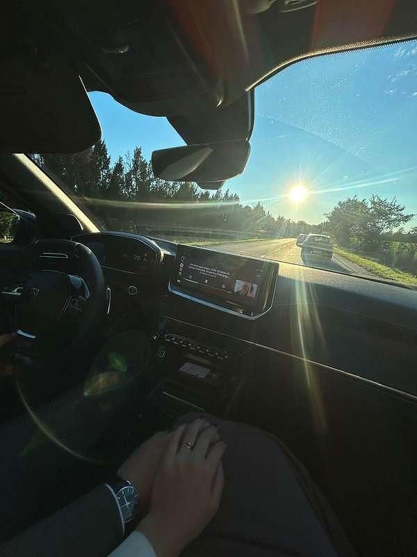 Usata Peugeot 2008 GT 131 CV (96 kW) 2024 Grigio SUV