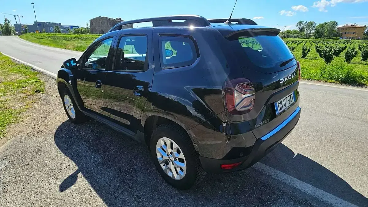 Usata Dacia Duster Expression 116 CV (85 kW) 2023 Nero SUV