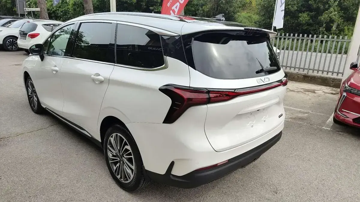 Nuova EVO Evo 5 177 CV (130 kW) 2026 Other SUV