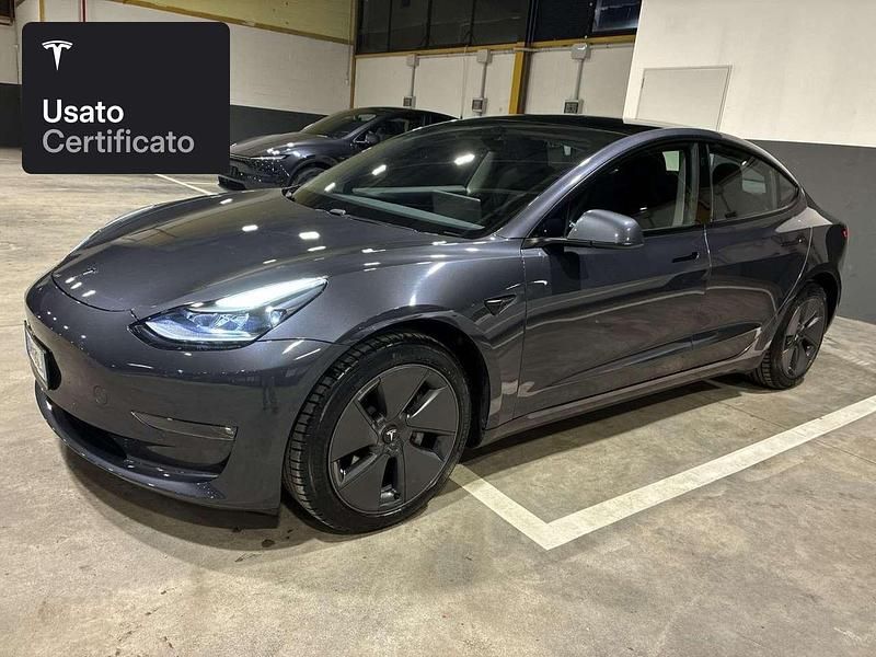 Usata Tesla Model 3 Long Range AWD 324 kW (441 CV) 2021 Midnight silver metallic Berlina