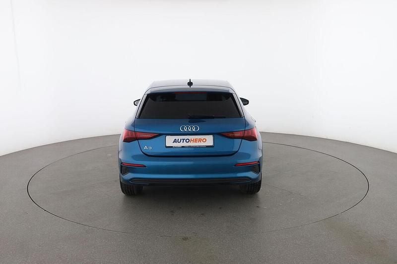 Usata Audi A3 Sportback e-tron 110 CV (80 kW) 2023 Blu Utilitaria