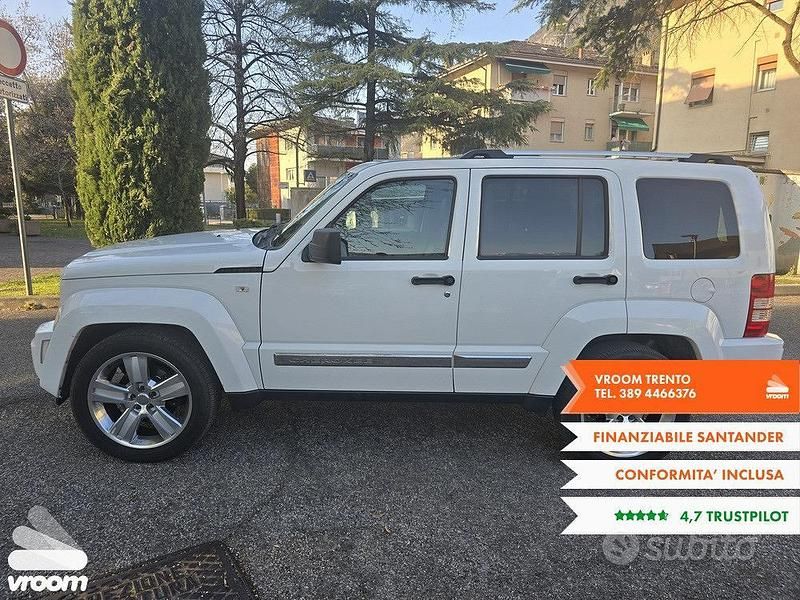 Usata Jeep Cherokee 199 CV (146 kW) 2012 Bianco SUV