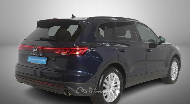 Usata VW Touareg 231 CV (169 kW) 2025 Blu SUV