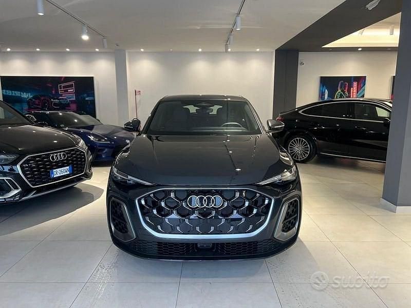 Nuova Audi Q5 Premium 204 CV (150 kW) 2025 Grigio SUV