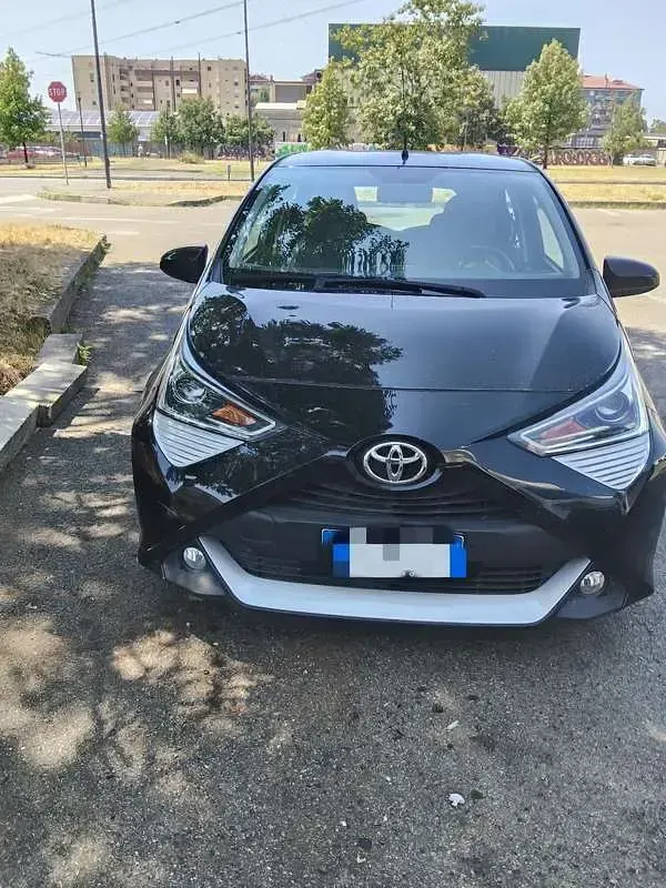 Usata Toyota Aygo X-play 72 CV (52 kW) 2021 Utilitaria