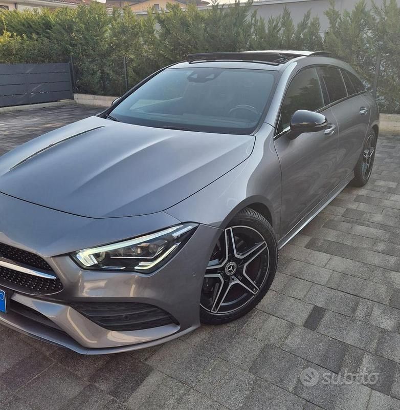 Usata Mercedes CLA200 Premium 163 CV (119 kW) 2021 Grigio Station wagon