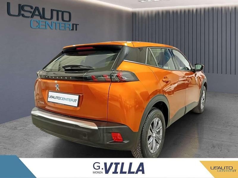 Usata Peugeot 2008 Active 100 kW (136 CV) 2021 Arancione SUV