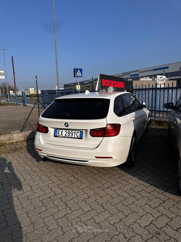 Usata BMW 316 136 CV (100 kW) 2015 Bianco Berlina