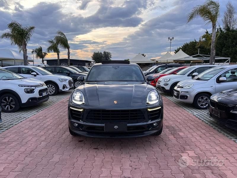 Usata Porsche Macan 250 CV (183 kW) 2016 Grigio SUV