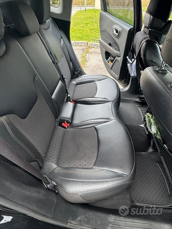 Usata Jeep Compass 140 CV (102 kW) 2019 Nero SUV
