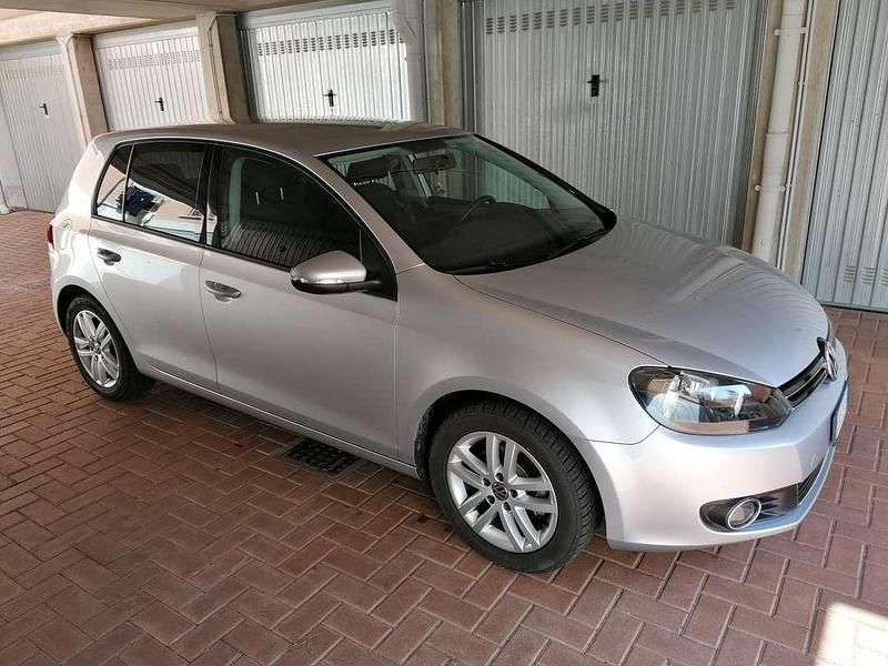 Usata VW Golf VI Highline 105 CV (77 kW) 2011 Grigio Utilitaria
