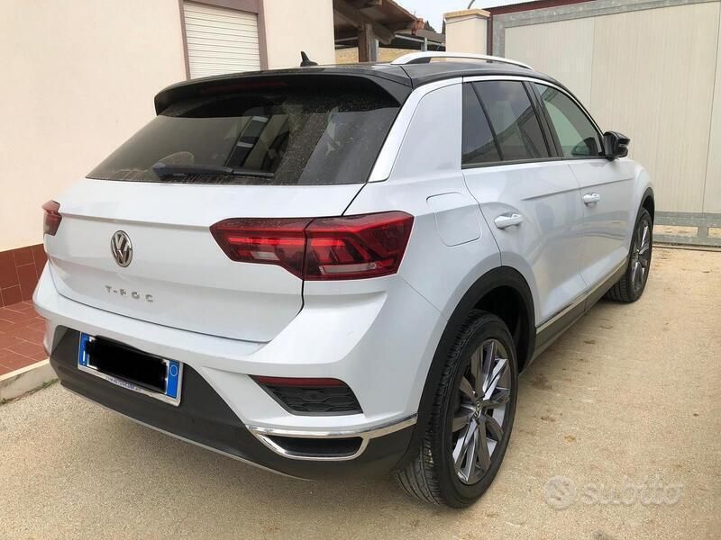 Usata VW T-Roc 150 CV (110 kW) 2019 Bianco SUV