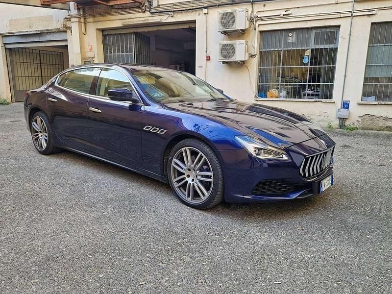 Usata Maserati Quattroporte GranLusso 275 CV (202 kW) 2018 Berlina