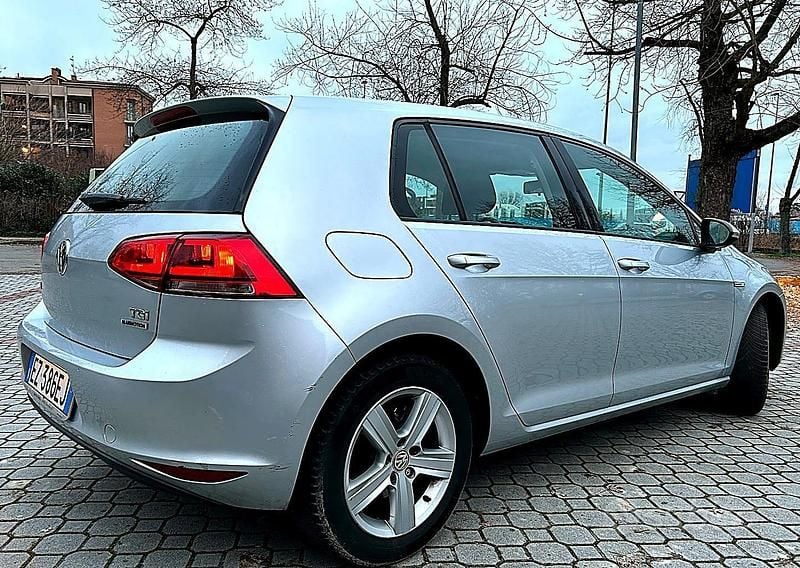 Usata VW Golf VII 110 CV (80 kW) 2016 Grigio Berlina