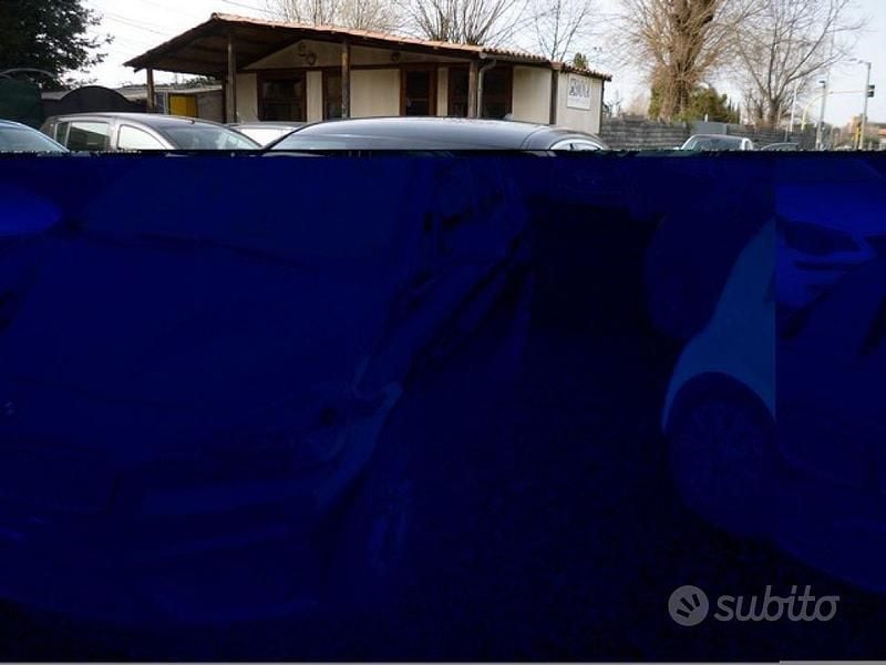 Usata BMW 216 Active Tourer 116 CV (85 kW) 2015 Nero Monovolume