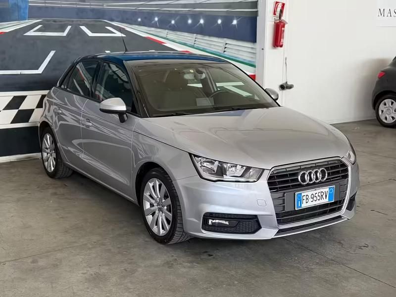 Usata Audi A1 90 CV (66 kW) 2016 Argento Utilitaria