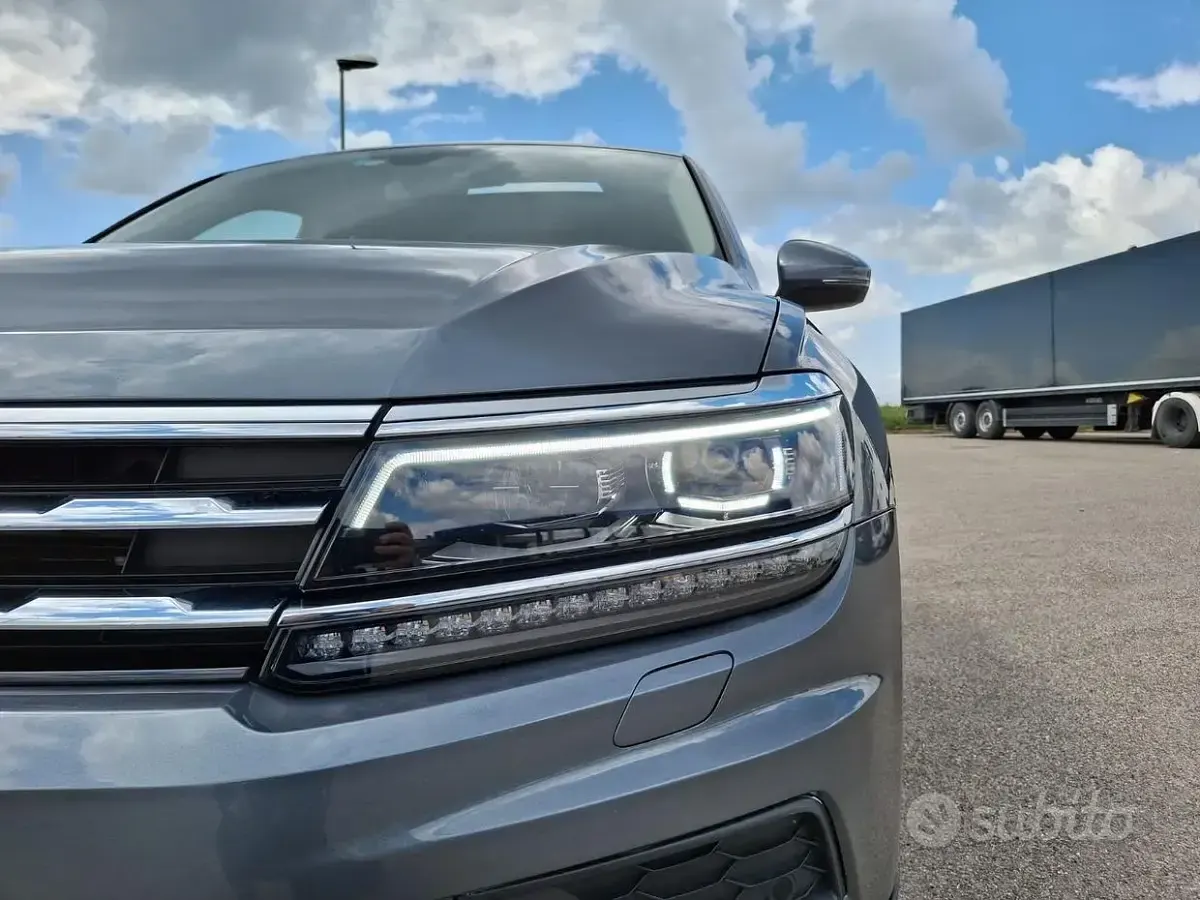 Usata VW Tiguan 150 CV (110 kW) 2021 Grigio SUV