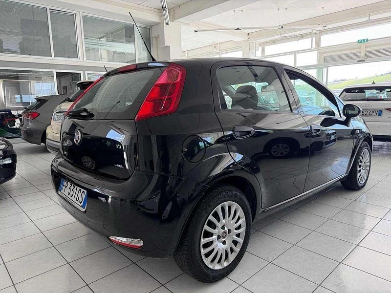 Usata Fiat Punto Street 95 CV (69 kW) 2018 Blu Utilitaria