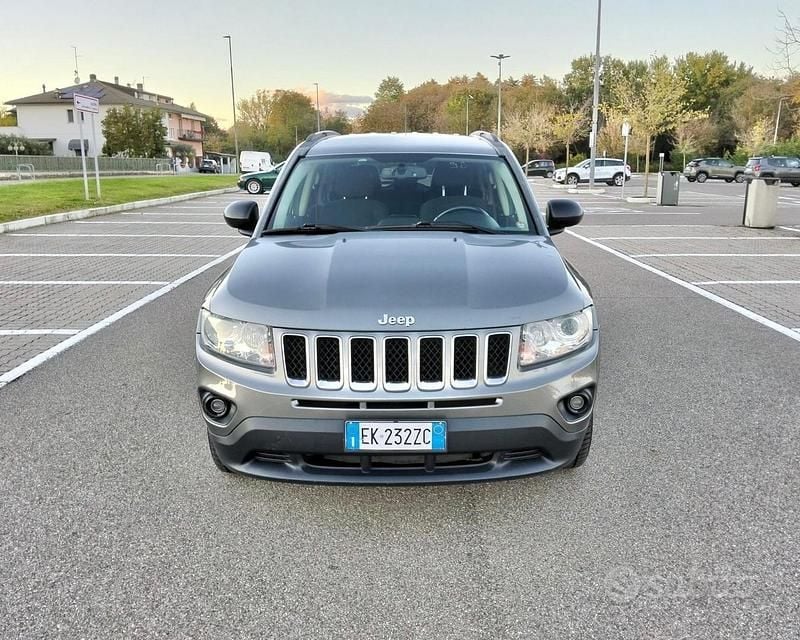 Usata Jeep Compass Limited 163 CV (119 kW) 2011 Grigio SUV