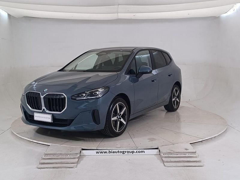 Usata 2024 BMW 220 Active Tourer Comfort Edition Monovolume | 29.900 € (Buon prezzo) - Immagine 1/2