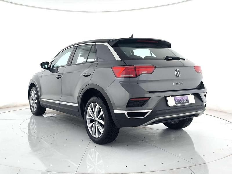 Usata VW T-Roc Style 150 CV (110 kW) 2021 Grigio e tetto nero SUV