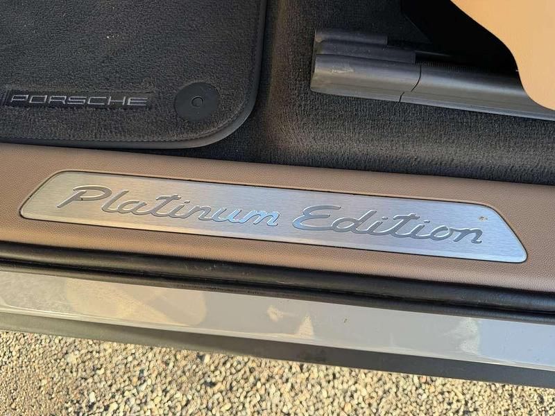 Usata Porsche Cayenne Coupe Platinum Edition 340 CV (250 kW) 2022 Beige Coupé