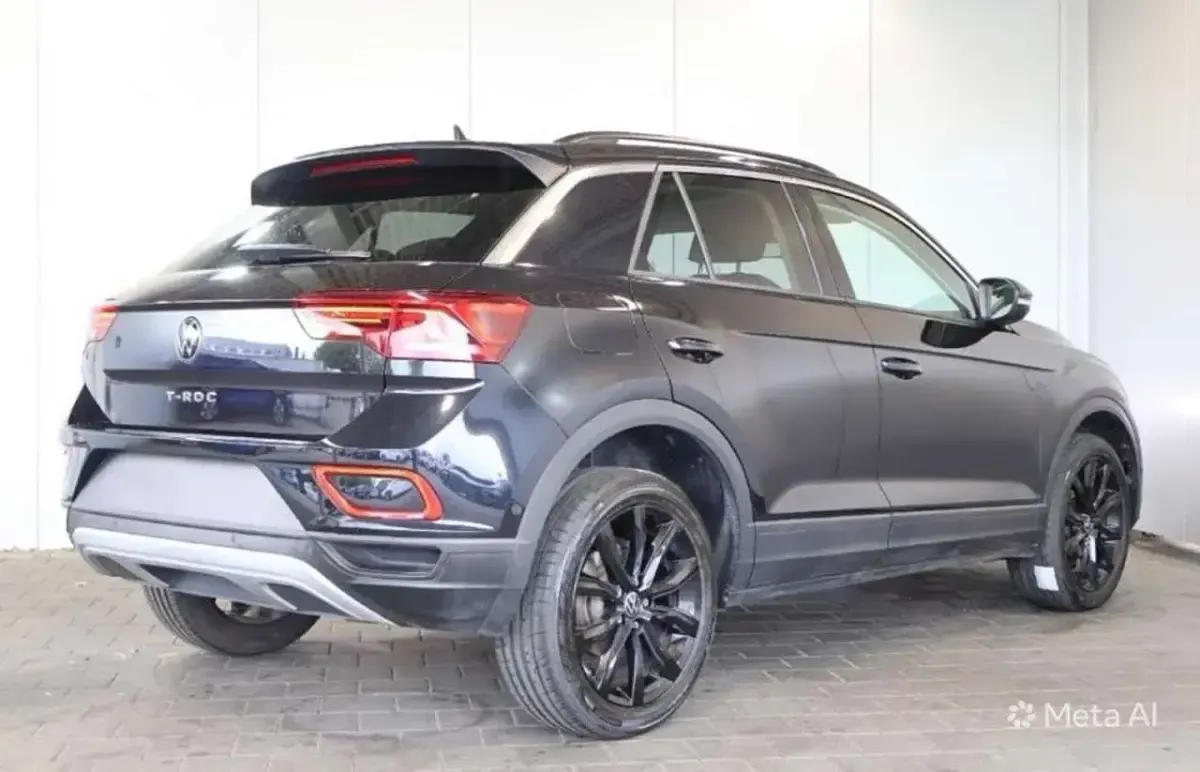 Usata VW T-Roc Beats 150 CV (110 kW) 2022 Nero SUV