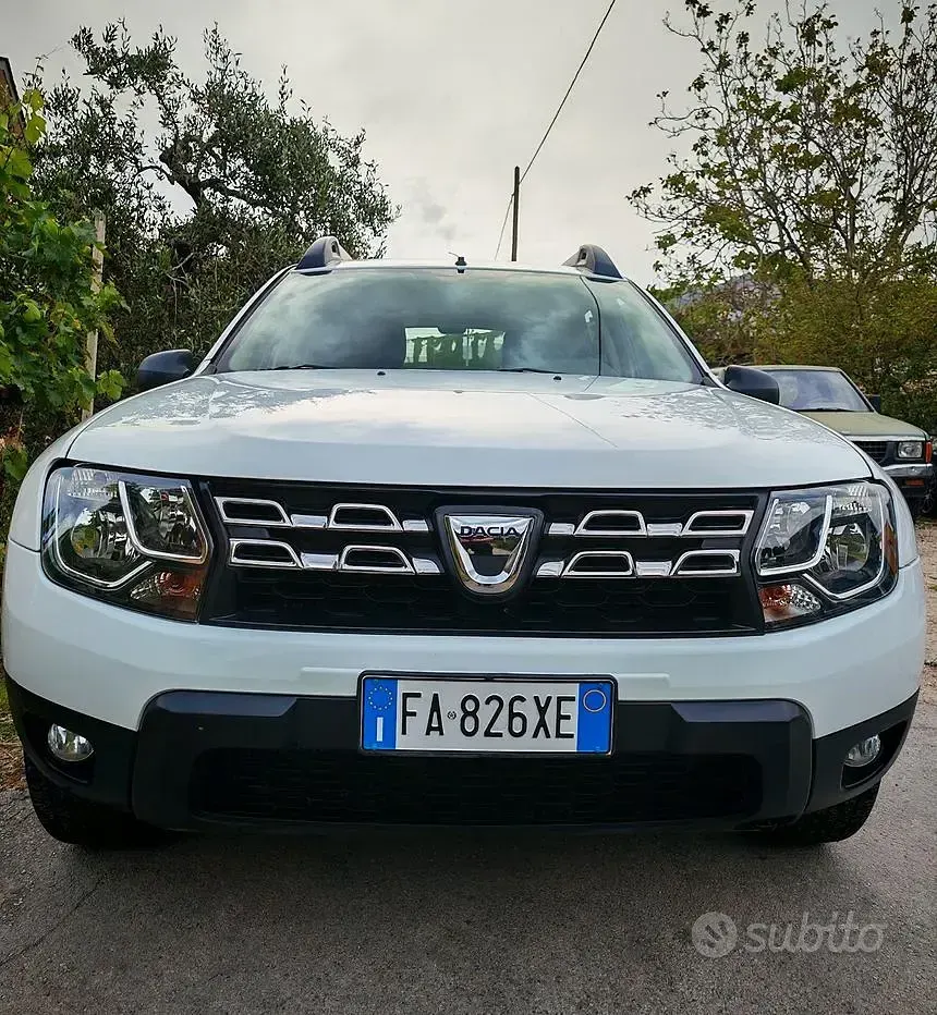 Usata Dacia Duster 109 CV (80 kW) 2016 Bianco SUV