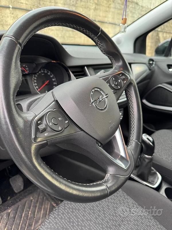Usata Opel Crossland 2022 Bianco SUV