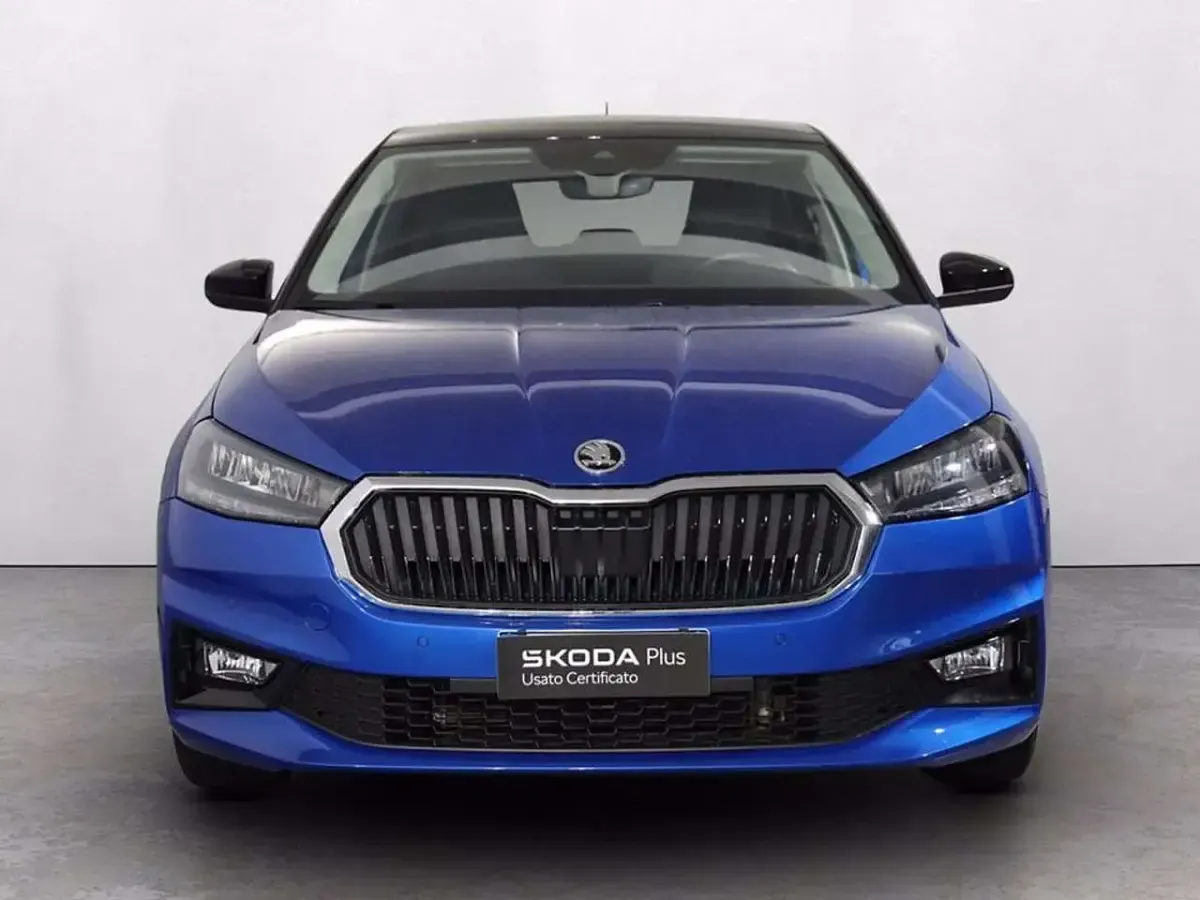 Usata Skoda Fabia 95 CV (69 kW) 2025 Blu race metallizzato nero tul Utilitaria