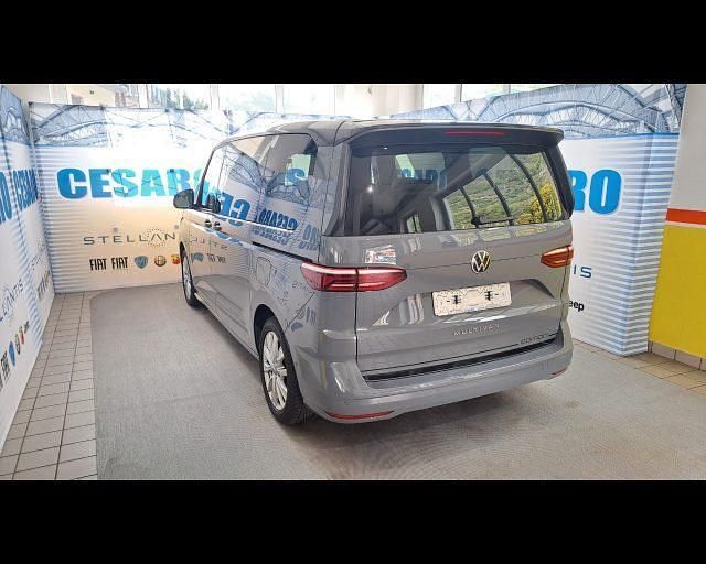 Usata VW Multivan Style 150 CV (110 kW) 2023 Grigio Monovolume