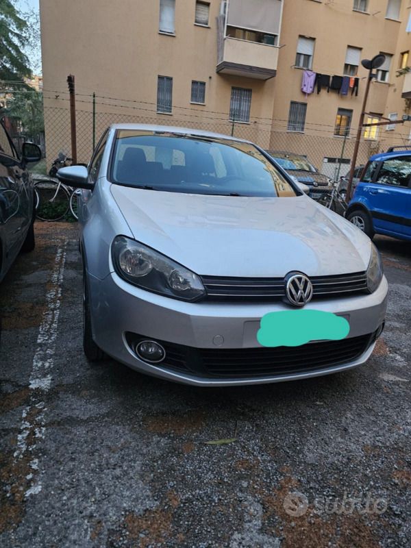 Usata VW Golf VI 122 CV (89 kW) 2010 Grigio Utilitaria