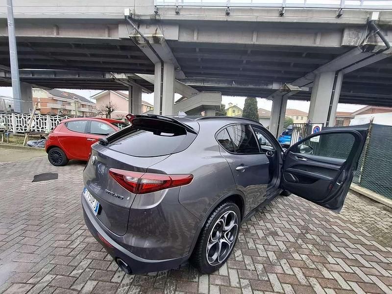 Usata Alfa Romeo Stelvio Lusso 209 CV (153 kW) 2019 SUV