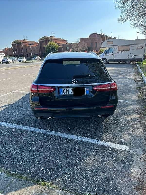 Usata Mercedes E220 Premium Plus 194 CV (142 kW) 2020 Station wagon