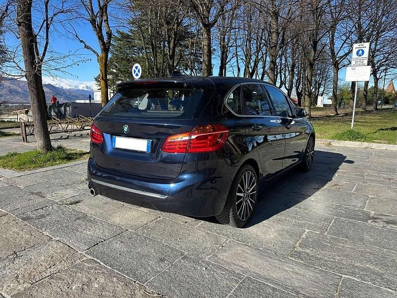 Usata BMW 225 Active Tourer Luxury Line 224 CV (164 kW) 2018 Blu/azzurro Monovolume
