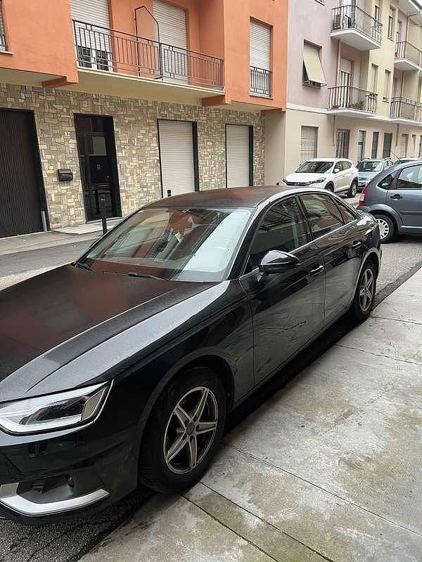 Usata Audi A4 Business 150 CV (110 kW) 2020 Berlina